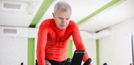 Hometrainer Guide: Hvilken hometrainer skal jeg vælge? hometrainer guide
